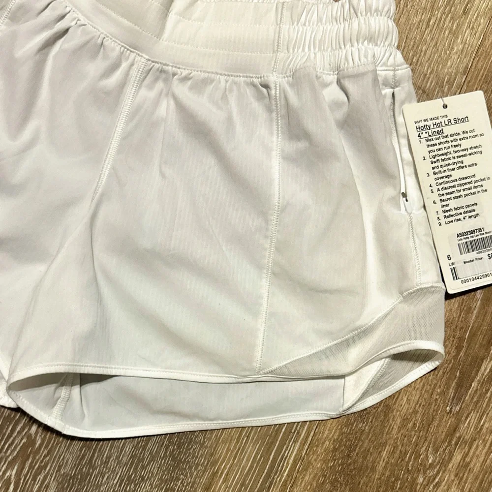 NWT lululemon Hotty Hot LR 4” Lined Short- 6 - Picture 6 of 15